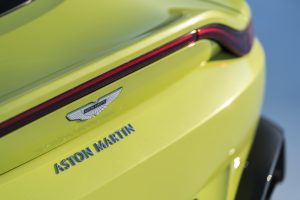 AstonMartin_Vantage_14