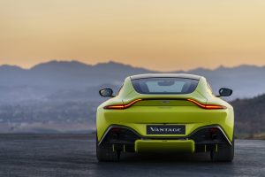 AstonMartin_Vantage_22
