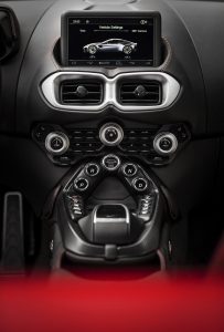 AstonMartin_Vantage_38