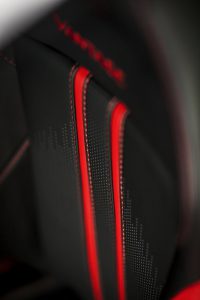 AstonMartin_Vantage_39