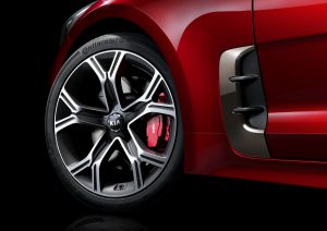 EU-2017-Kia-Stinger-13