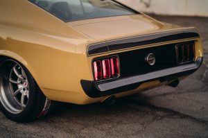 Ford-Mustang-Boss-302-SpeedKore-24