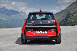P90273520_highRes_the-new-bmw-i3s-08-2
