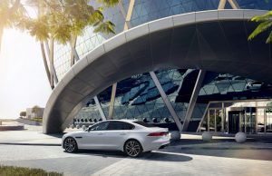2016-Jaguar-XF-2