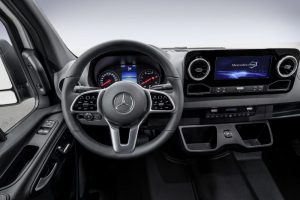 Mercedes-Sprinter-1