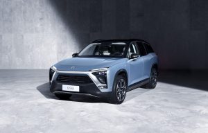 NIO-ES8-2