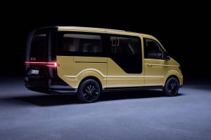 VW-Moia-Ride-Pooling-Van-02