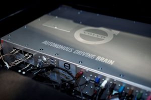 Autonomous Driving Brain im Volvo XC90 Drive Me Fahrzeug