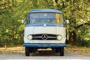 1959-mercedes-benz-o-319-4