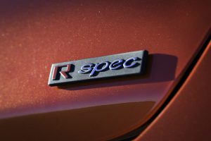 2019-Hyundai-Veloster-10