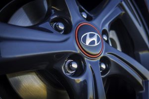 2019-Hyundai-Veloster-28