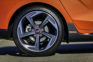 2019-Hyundai-Veloster-42