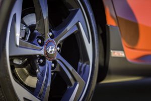 2019-Hyundai-Veloster-50