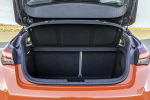 2019-Hyundai-Veloster-52