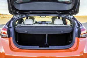 2019-Hyundai-Veloster-53