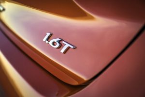 2019-Hyundai-Veloster-79