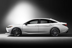 2019-toyota-avalon-37