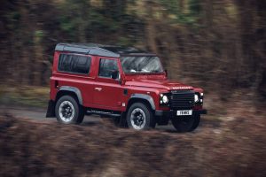 LR-Defender-WorksV8-04