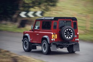LR-Defender-WorksV8-07