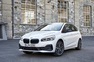 facelifted-bmw-2-series-active-grand-tourer-28