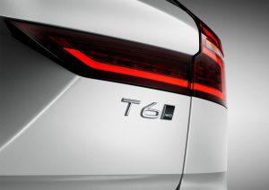 2018-VolvoV60-07