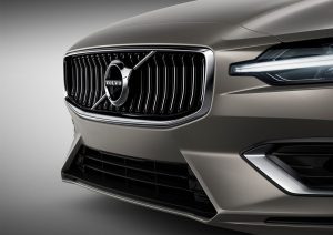 2018-VolvoV60-08
