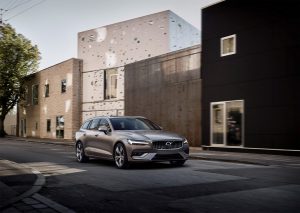 2018-VolvoV60-58