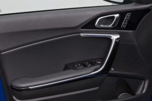 2018-kia-ceed-hatch-unveiled-100