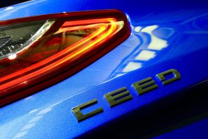 2018-kia-ceed-hatch-unveiled-13