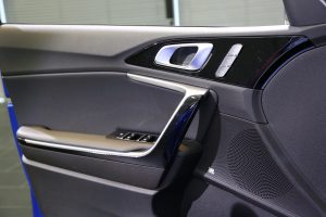 2018-kia-ceed-hatch-unveiled-32