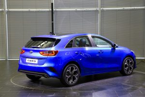 2018-kia-ceed-hatch-unveiled-69