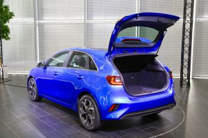 2018-kia-ceed-hatch-unveiled-90