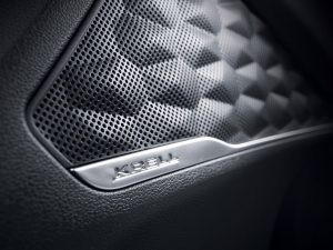 2019-Hyundai-Santa-Fe-54