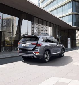 2019-Hyundai-Santa-Fe-81