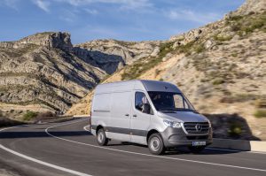 2019-Mercedes-Sprinter-21