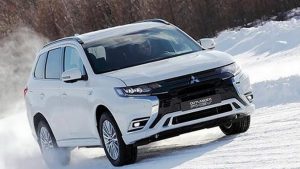 2019-mitsubishi-outlander-phev-4