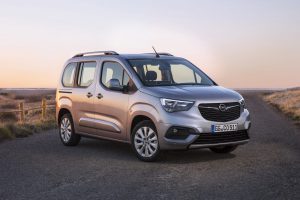 2019-opel-combo-life-5