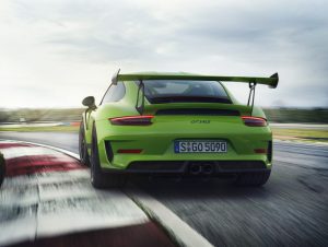 Porsche-911-GT3-RS-3-1