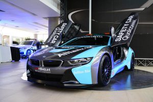 bmw-i8-safety-car-04
