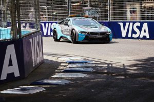 bmw-i8-safety-car-14