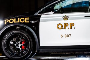 tesla-model-x-ontario-police-9