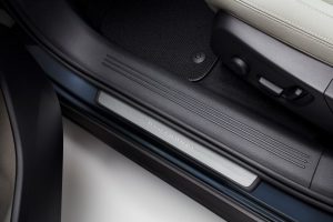 volvo-xc40-three-cylinder-engine-25