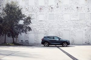 volvo-xc40-three-cylinder-engine-9