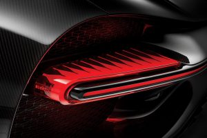 2018-bugatti-chiron-sport-11