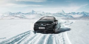 2018-daimler-byd-denza-500-ev-china-3