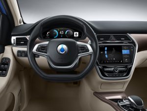 2018-daimler-byd-denza-500-ev-china-6