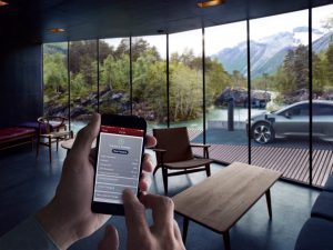 2019-Jaguar-I-Pace-14