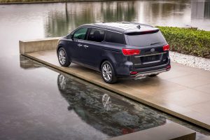 2019-Kia-Sedona-11