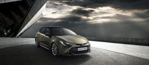2019-Toyota-Auris-02