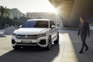 2019-VW-Touareg-21-1